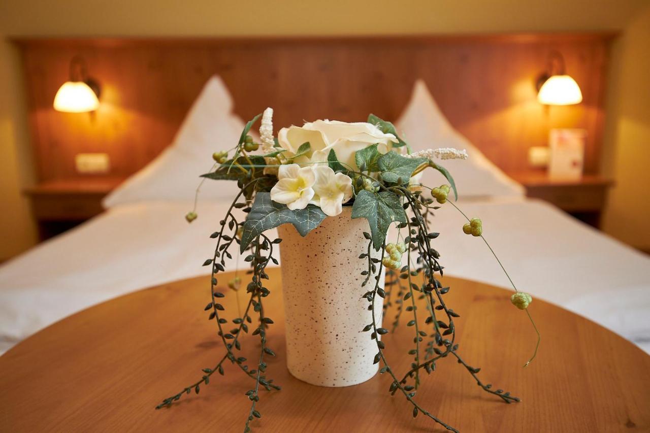 Gasthof-Hotel Zur Post Samerberg Ngoại thất bức ảnh