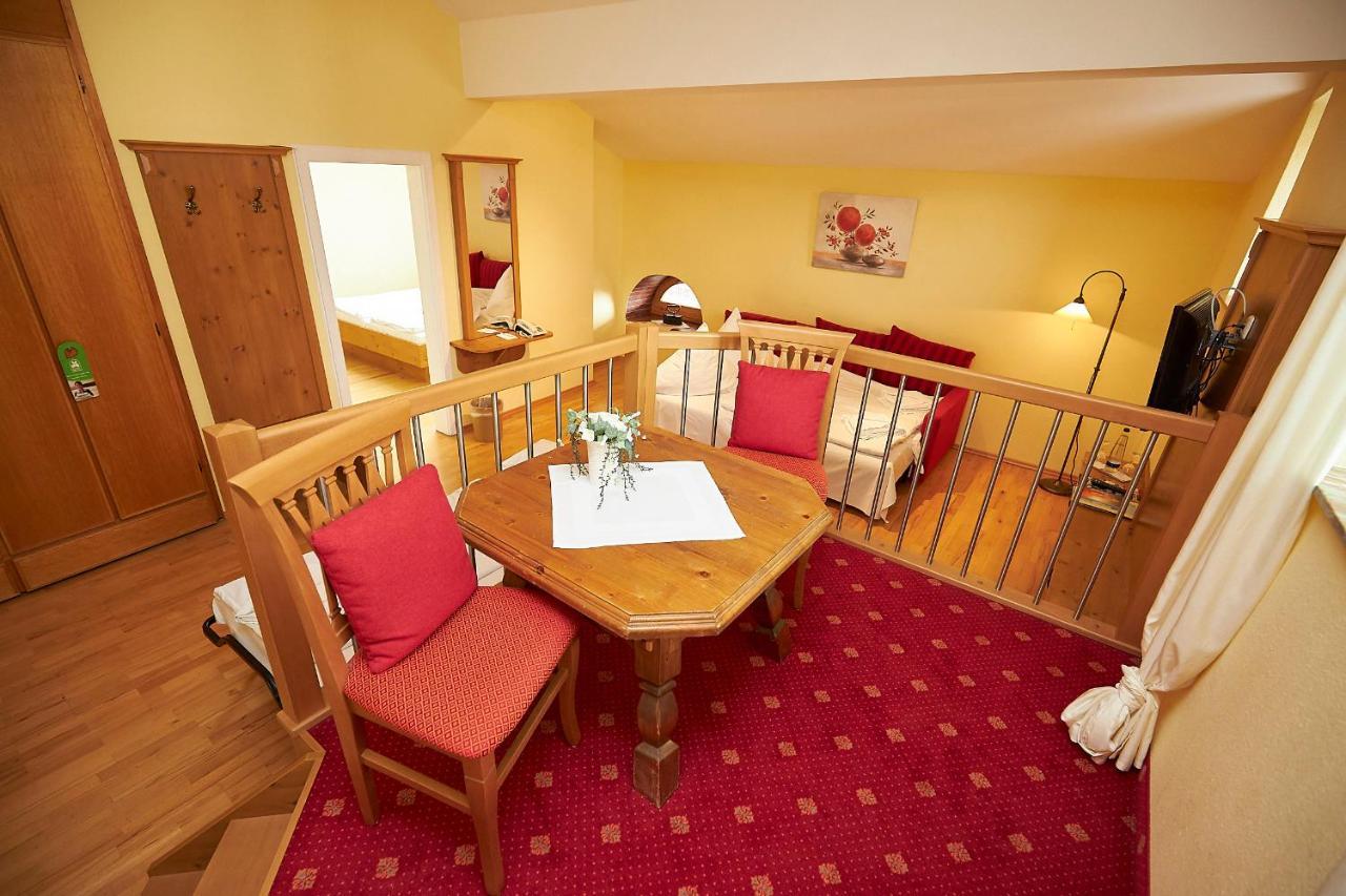 Gasthof-Hotel Zur Post Samerberg Ngoại thất bức ảnh