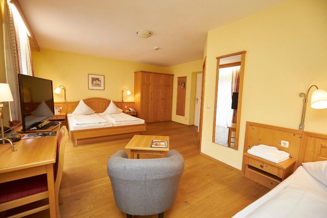 Gasthof-Hotel Zur Post Samerberg Ngoại thất bức ảnh