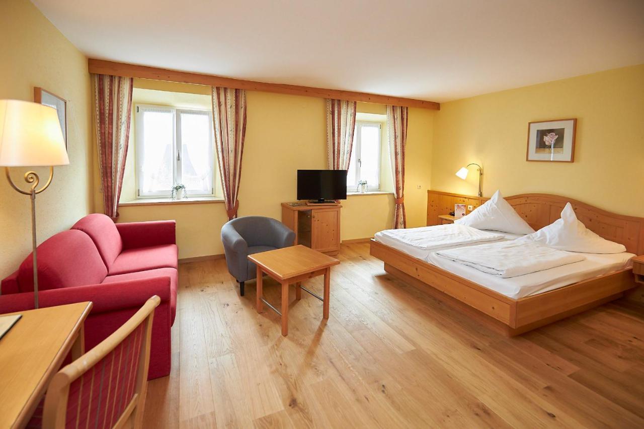 Gasthof-Hotel Zur Post Samerberg Ngoại thất bức ảnh